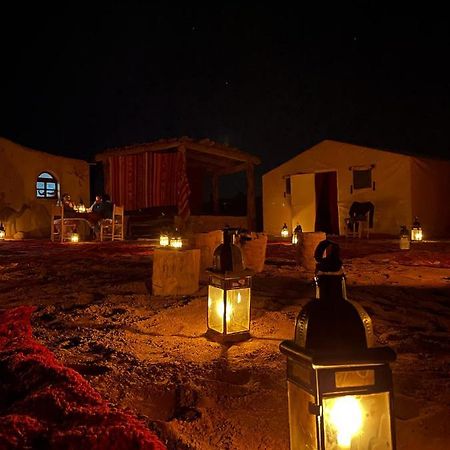Bivouac Les Nomades & Foum Zguid To Chegaga Tours Hotel Bagian luar foto