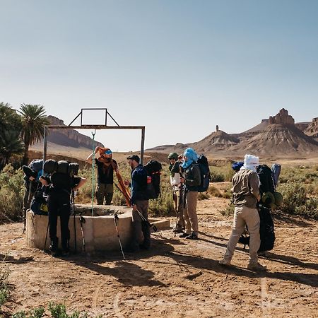 Bivouac Les Nomades & Foum Zguid To Chegaga Tours Hotel Bagian luar foto